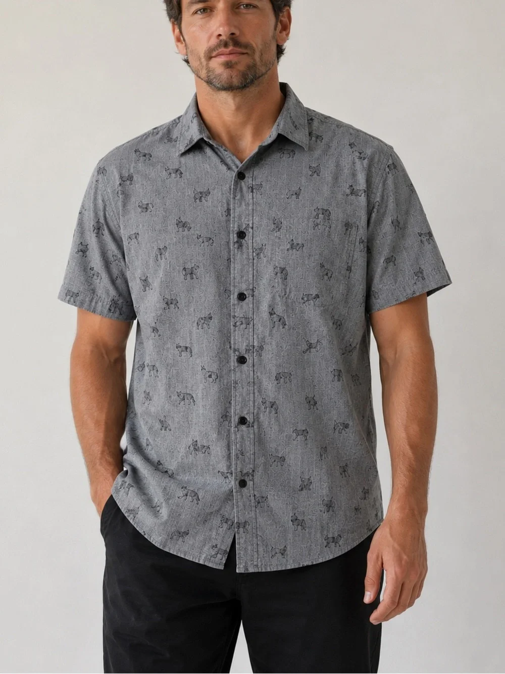 North Face Wolf Button Down Shirt 100% cotton - size Large